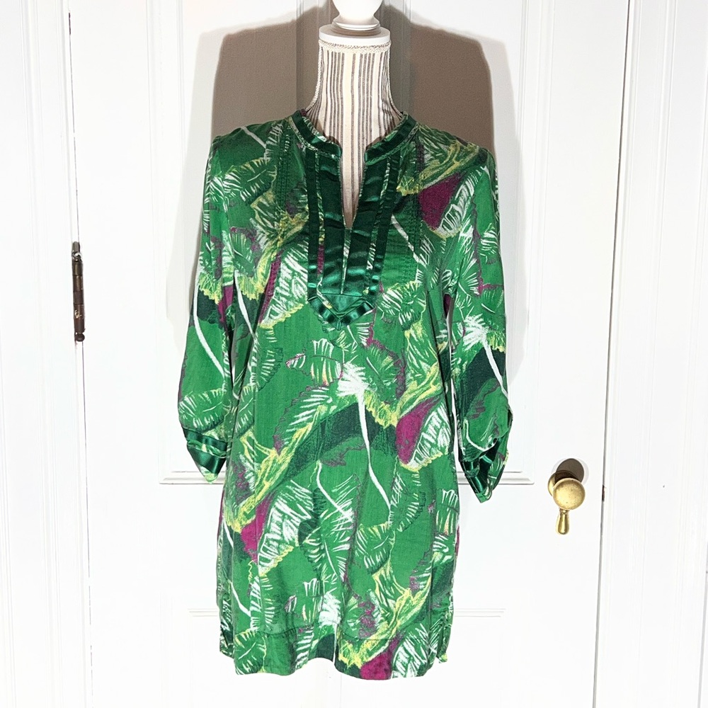 Green Leaf Print Tunic Top mini dress Calvin Klein small v neck D376